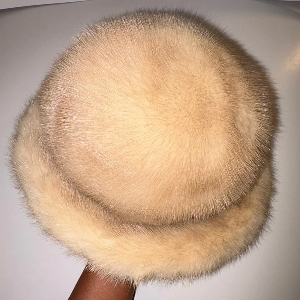 Vintage Mink Fur Cloche Hat - Picture 2 of 3